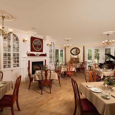 The Oakwood Inn オカボジ エクステリア 写真